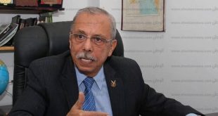 محمود منصور